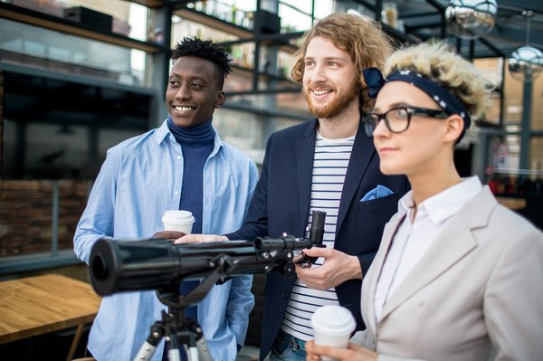 Quels sont les meilleurs spots pour l'observation des oiseaux migrateurs au Japon : périodes et lieux ?